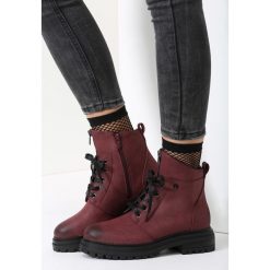 Bordowe Traperki Feel A Whole Lot Better. Czerwone buty zimowe damskie vices. Za 64,99 zł.