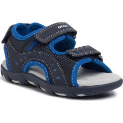 Sandały GEOX - J S. Pianeta B J0264B 0CEFU C4226 M Navy/Royal. Niebieskie sandały chłopięce Geox, z materiału. Za 179,00 zł.