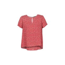 Bluzki Benetton POLIFOU. Czerwone bluzki damskie Benetton, s, bez wzorów, bez kołnierzyka, bez rękawów. Za 129,00 zł.
