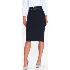 SPÓDNICA REGULARNA DAMSKA GŁADKA. Czarne spódniczki damskie marki Top Secret, do pracy, na zimę, bez wzorów, eleganckie, ołówkowe. Za 79,99 zł.