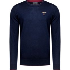 Sweter AERONAUTICA MILITARE Granatowy. Niebieskie swetry męskie marki Aeronautica Militare, z haftami, z okrągłym kołnierzem, bez kaptura. W wyprzedaży za 511,00 zł.