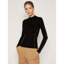 Sweter Marciano Guess 94G520 5439Z. Czarne swetry damskie MARCIANO GUESS, m, z aplikacjami, klasyczne, bez rękawów, bez kaptura. W wyprzedaży za 279,00 zł.