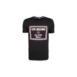 T-shirty z krótkim rękawem Love Moschino M 4 731 65 E 1811. Czarne t-shirty męskie Love Moschino, xxl, bez wzorów, bez kołnierzyka, krótkie. Za 349,00 zł.