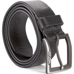 Pasek Męski WRANGLER - Kabel Buckle W00108100 85 Black. Czarne paski męskie Wrangler, w paski, ze skóry. W wyprzedaży za 149,00 zł.