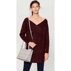 Sweter z odkrytymi ramionami - Bordowy. Czerwone bez kategorii marki Mohito, s. Za 119,99 zł.