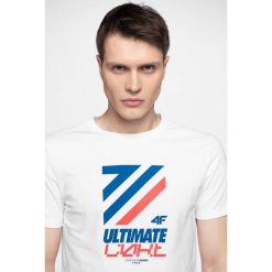 T-shirt męski TSM226 - biały. Białe koszulki męskie 4f, m, bez wzorów, bez kołnierzyka. Za 29,99 zł.