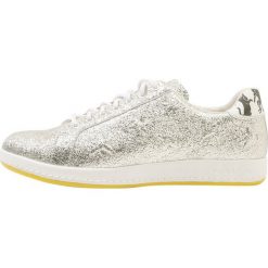 PS by Paul Smith LAPIN Sneakersy niskie metallic silver. Szare trampki i tenisówki damskie marki PS by Paul Smith, ze skóry. W wyprzedaży za 359,60 zł.