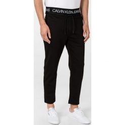 Calvin Klein Spodnie dresowe Czarny. Czarne spodnie męskie Calvin Klein, m, bez wzorów, z elastanu. Za 445,95 zł.
