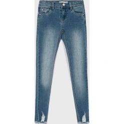 Name it - Jeansy dziecięce Polly 128-164 cm. Niebieskie jeansy dziewczęce Name it, z haftami, z elastanu. W wyprzedaży za 79,90 zł.