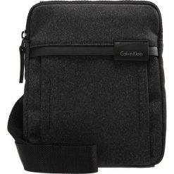 Calvin Klein NEIL FLAT Torba na ramię black. Czarne torby na ramię męskie marki Calvin Klein. W wyprzedaży za 175,45 zł.
