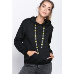Czarna Bluza Inspire Me. Czarne bluzy z kapturem damskie Born2be, l. Za 39,99 zł.