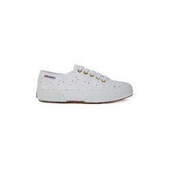 Buty Superga SANGALLO SATIN. Białe trampki i tenisówki damskie Superga, bez wzorów, bez zapięcia. Za 282,17 zł.