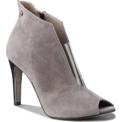 Botki KARINO - 2647/002-P Szary. Fioletowe buty zimowe damskie marki Karino, ze skóry. W wyprzedaży za 189,00 zł.