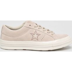 Converse - Tenisówki. Brązowe trampki i tenisówki damskie Converse, bez wzorów, ze skóry, na sznurówki. W wyprzedaży za 299,90 zł.