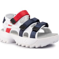 Sandały FILA - Disruptor Sandal Wmn 1010611.01M White/Fila Navy/Fila Red. Białe klapki damskie Fila, bez wzorów, ze skóry ekologicznej, bez obcasa. W wyprzedaży za 239,00 zł.