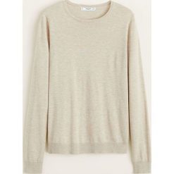 Mango - Sweter Agata3. Szare swetry klasyczne damskie marki Mango, s, z poliesteru, z okrągłym kołnierzem. W wyprzedaży za 49,90 zł.