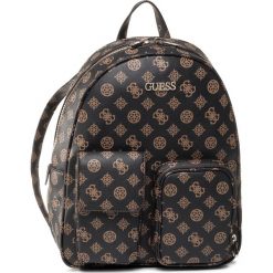 Plecak GUESS - Utility Vibe (SP) HWSP77 51330 BRO. Pomarańczowe plecaki damskie Guess, z aplikacjami, ze skóry ekologicznej, klasyczne. Za 679,00 zł.