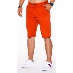 KRÓTKIE SPODENKI MĘSKIE CHINO P520 - CEGLASTE. Czerwone spodenki i szorty męskie marki Ombre Clothing, s, eleganckie, krótkie. Za 39,00 zł.