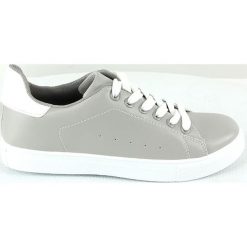 Sneakersy w kolorze szarym. Trampki i tenisówki damskie Suredelle, Sixth Sens. W wyprzedaży za 89,95 zł.