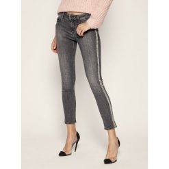 Jeansy Slim Fit Liu Jo U69001 D4366. Szare jeansy damskie Liu Jo, bez wzorów, z jeansu. W wyprzedaży za 409,00 zł.
