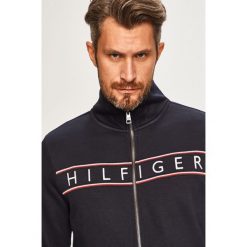 Tommy Hilfiger - Bluza. Szare bluzy męskie TOMMY HILFIGER, s, z aplikacjami, z elastanu, z kapturem, bez rękawów, bez kaptura. Za 499,90 zł.