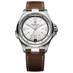 Zegarek "241570" w kolorze brązowym. Brązowe zegarki damskie marki Victorinox, ze stali. W wyprzedaży za 1699,95 zł.