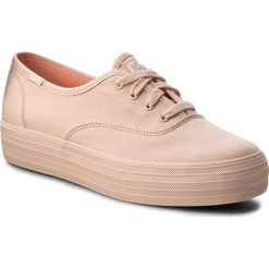 Tenisówki KEDS - Triple Mono Pale WF56548 Peach. Pomarańczowe półbuty damskie Keds, na co dzień, bez wzorów, z gumy, bez obcasa, na płaskiej podeszwie, bez zapięcia. W wyprzedaży za 159,00 zł.