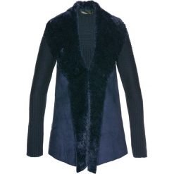 Sweter rozpinany ze sztucznym futerkiem bonprix ciemnoniebieski. Niebieskie swetry rozpinane damskie bonprix. Za 109,99 zł.
