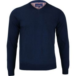 Męski Sweter Bawełniany (serek) - Adriano Guinari - Ciemnoniebieski SWADGAW17BLUE. Niebieskie swetry męskie Adriano Guinari, m, bez wzorów, z bawełny, klasyczne, z dekoltem w serek, bez kaptura. Za 99,00 zł.