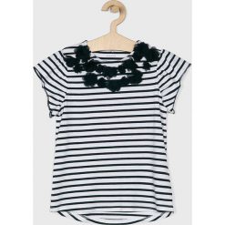 Name it - Top dziecięcy 122-164 cm. Białe bluzki dziewczęce Name it, z aplikacjami, z elastanu, z okrągłym kołnierzem, z krótkim rękawem, krótkie, bez kaptura. W wyprzedaży za 44,90 zł.