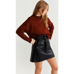 Mango - Spódnica skórzana Fire. Czarne spódniczki damskie Mango, na co dzień, s, bez wzorów, z poliesteru, casualowe, mini, proste. Za 139,90 zł.