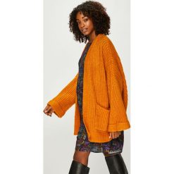 Answear - Sweter. Żółte kardigany damskie marki ANSWEAR, s, z wełny. W wyprzedaży za 99,90 zł.