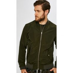 Jack & Jones - Kurtka bomber. Niebieskie płaszcze przejściowe męskie Jack & Jones, m, bez wzorów, z poliesteru, krótkie, bez kaptura. W wyprzedaży za 59,90 zł.
