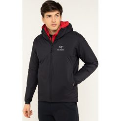Kurtka puchowa Arc'teryx Atom AR 14648. Czarne kurtki męskie Arc'teryx, s, bez wzorów, z nylonu, bez kaptura. W wyprzedaży za 699,00 zł.