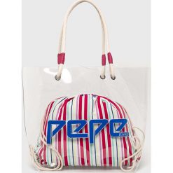Pepe Jeans - Torebka. Torebki klasyczne damskie z nadrukiem, z bawełny, duże. W wyprzedaży za 149,90 zł.