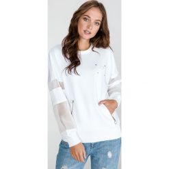 Versace Jeans Bluza Biały. Białe bluzy damskie Versace Jeans, m, bez wzorów, z bawełny, bez rękawów, bez kaptura. Za 1467,95 zł.