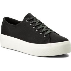 Tenisówki VAGABOND - Peggy 4544-080-20 Black. Czarne półbuty damskie Vagabond, na co dzień, bez wzorów, z gumy, bez obcasa, na koturnie, bez zapięcia. W wyprzedaży za 189,00 zł.