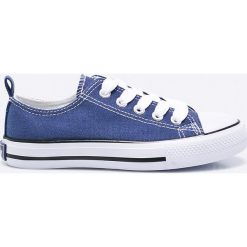 American Club - Tenisówki dziecięce. Szare buty dziewczęce sportowe American CLUB, z gumy, na sznurówki. W wyprzedaży za 39,90 zł.