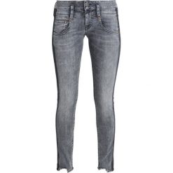 Herrlicher PITCH SLIM Jeansy Slim Fit black. Niebieskie jeansy damskie marki Herrlicher, bez wzorów, z elastanu. Za 549,00 zł.