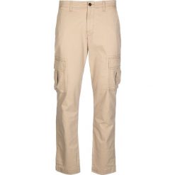Bojówki - Slim fit - w kolorze beżowym. Brązowe spodnie męskie Gap Men, m, w paski. W wyprzedaży za 119,95 zł.