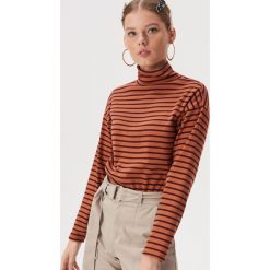 Bluzka oversize z golfem - Brązowy. Pomarańczowe bluzki damskie Sinsay, s, bez wzorów, bez rękawów. W wyprzedaży za 24,99 zł.