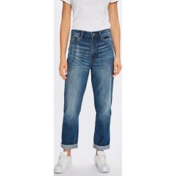 G-Star Raw - Jeansy Midge. Niebieskie jeansy damskie G-Star RAW, z obniżonym stanem. W wyprzedaży za 269,90 zł.