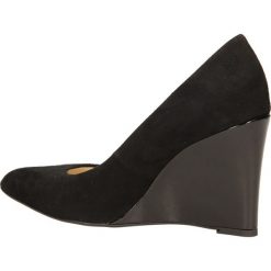 CZÓŁENKA CASU 5233. Czarne buty ślubne damskie Casu. Za 169,99 zł.