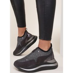 Szare Sneakersy Dhysrya. Szare sneakersy damskie Renee. Za 139,99 zł.