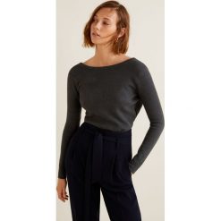 Mango - Sweter Crossed. Czarne swetry klasyczne damskie Mango, l, z dzianiny, z dekoltem w łódkę. Za 99,90 zł.