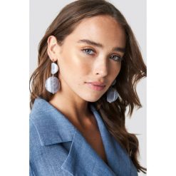 NA-KD Accessories Kolczyki Stone - Grey. Szare kolczyki damskie marki NA-KD Accessories, złote. Za 36,95 zł.