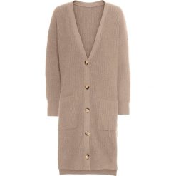 Sweter rozpinany oversize z guzikami z masy rogowej bonprix beżowy. Brązowe swetry damskie bonprix. Za 129,99 zł.
