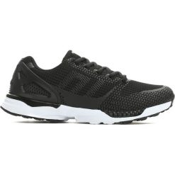 Czarne Buty Sportowe Sky is Torn. Czarne buty sportowe męskie marki Born2be, z materiału, z okrągłym noskiem, na sznurówki. Za 74,99 zł.