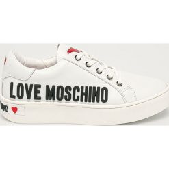Love Moschino - Buty. Białe buty sportowe damskie Love Moschino, bez wzorów, ze skóry, sportowe. Za 839,90 zł.