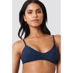 Bikini: NA-KD Swimwear Góra bikini z teksturą - Navy